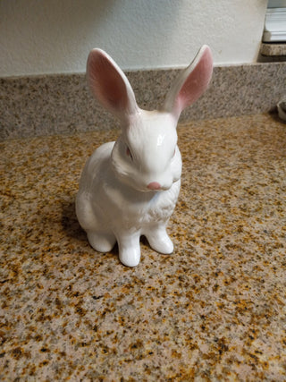 SZ Pink/White Ceramic Rabbit