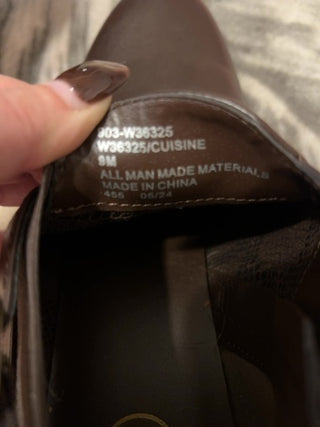 Womens White Mountain Cuisine Bootie Size 9