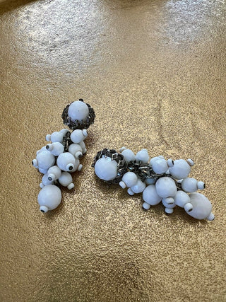 Vintage Milkglass Earrings|54123