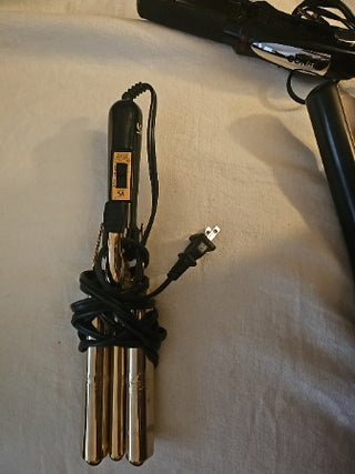 Vidal Sassoon Hair Waver Crimping Iron