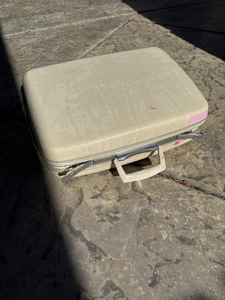Samsonite Beige Suitcase - KL RCD