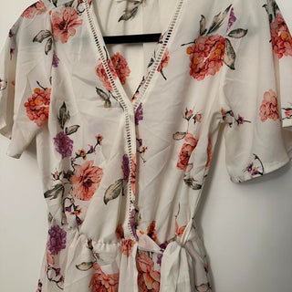 Sienna sky white flower blouse XS rsv|70630