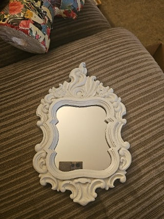 AD. Picture Frame Mirror White
