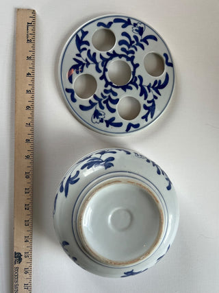 Vintage Chinese bulb pot, flower frog|74393
