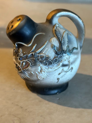 Dragonware Moriage Salt Shaker circa 1940-52, dimensional dragon morif|67326