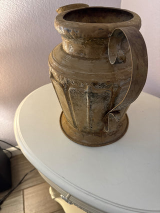 Vintage watering can RCD
