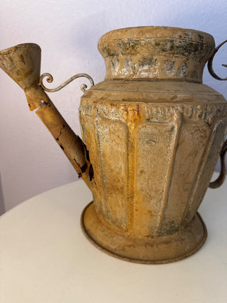 Vintage watering can RCD