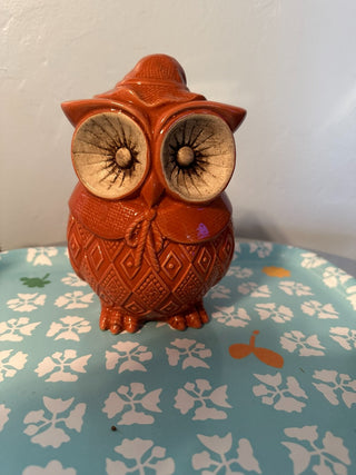 Owl Ceramic Orange Hat 7.25" MTS|116606