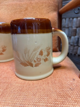 SET OF 2 vintage 1970s two-tone stoneware coffee mugs made in japan