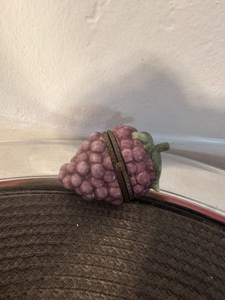 Hinged Trinket Grapes MTS|102161