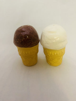 Ice cream cone salt and pepper shakers RCD|49559