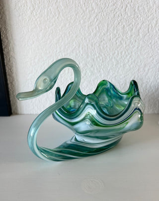 Vintage Sooner glass swan RSV|117070
