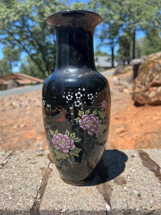 BB vintage 10.5” Japanese Kutani-style porcelain vase striking black glaze