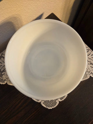 MCM Hamilton Beach White Ribbed Mixing Bowl, RCD|123524