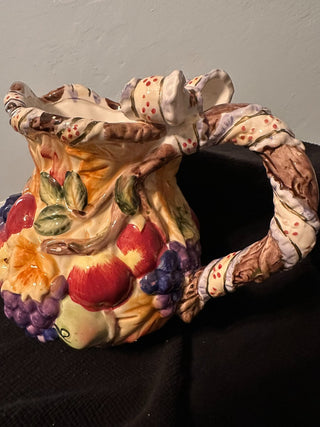 Pitcher Fruit Relief Colors MTS|69217