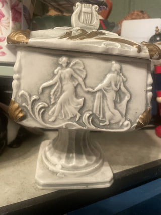103-Vtg.jAcson Japan Greek Theme Pedestal rsv