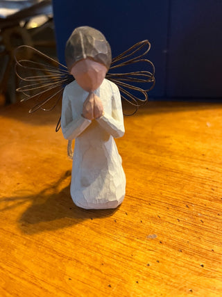 Willow Tree Angel of Prayer Ornament. RSV