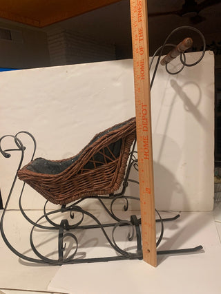 Vintage wicker & Wrought iron sleigh MTS|133967