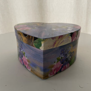 cardboard heart box, floral design RSV