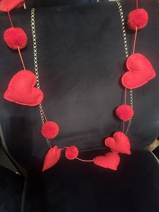 Red pom pom and felt heart garland for Valentines #62 VV MTS