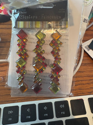 Cluster Stickers - diamond shaped, red, off white, green/gold 3pk|122299