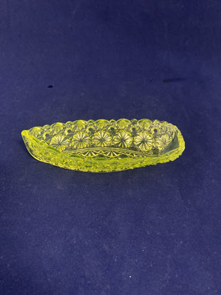 Antique vaseline glass boat salt cellar rcd|75397