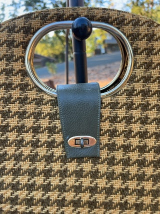 Vintage houndstooth purse
