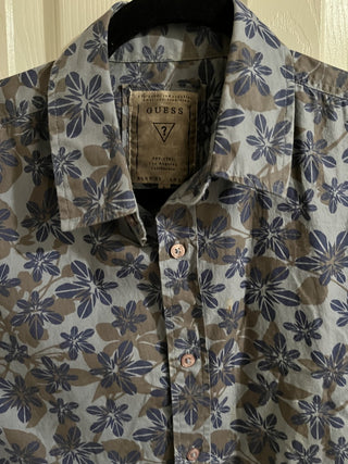 Men's Small Guess Brand Tropical Print Hawaiian Shirt RCD|158825