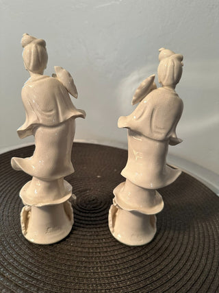 Oriental Porcelain Holding Rose SET  MTS