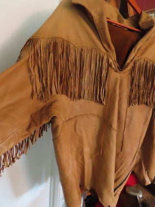 Leather pullover shirt w/fringe|62592
