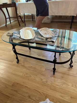 Arts & Crafts Oval Coffee Table-Early 20th Century MTS|116286