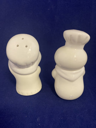 1988 Pillsbury Salt & Pepper shakers rcd|75380