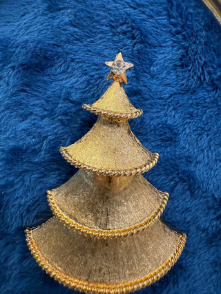 VtgLC Liz Claiborne Christmas Tree Brooch Pin Gold Tone Rhinestone Star Holiday|140237
