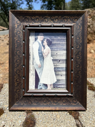 12F Wood Frame Gold Accent 9” x 7” RSV|78987