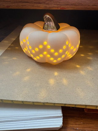 Ceramic Battery operated light-up pumpkin w/gold stem