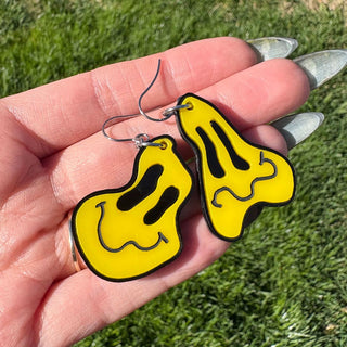 Melty Smiley Dangle Earrings MTS