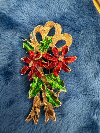 Vintage Gerrys Gold Tone Costume Enameled Poinsettia, Floral Pin 2”x 1.25”