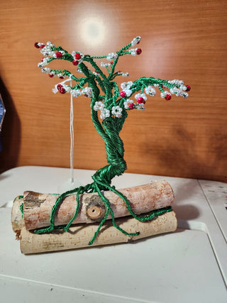 Hand wire wrapped green tree RCD