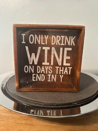 Bank Wine Drinker Wood MTS