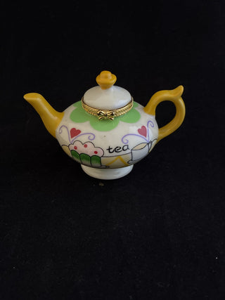 Porcelain teapot trinket box Rcd