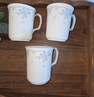 Vtg Royal Albert Satin Rose Mugs, 3pc Set- RSV