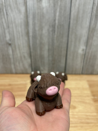 Highland Cow Wiggly Pal RV