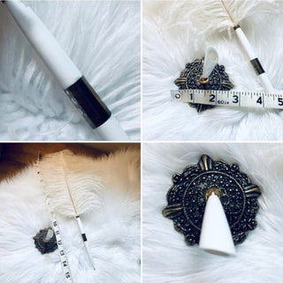 Vtg Feather Pen w/ Metal Stand- RSV