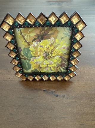 AJ - Small Jeweled Frame MTS