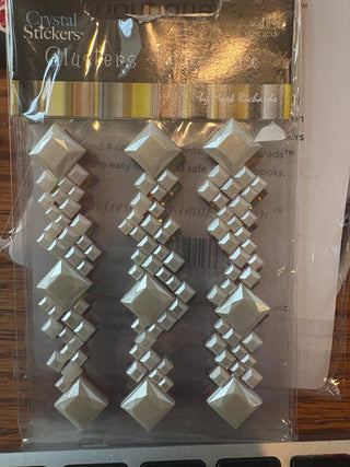 Cluster Stickers - diamond shaped, red, off white, green/gold 3pk|122300