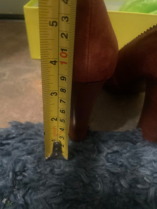 DKNY Brown Pumps, Made in Italy, Size 8-RSV