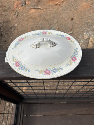 12F HOMER LAUGHLIN EGGSHELL GEORGIAN BOMBAY COVERED VEGETABLE SERVING BOWL RSV|67189