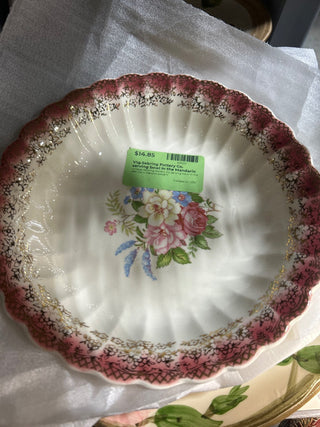 Vtg.Sebring Pottery Co. serving bowl in the Mandarin Maroon pattern-RSV
