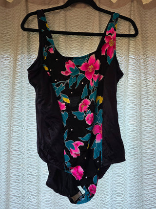 SALE - Vtg Take Nine | Maternity Swimsuit - 1 piece (M)