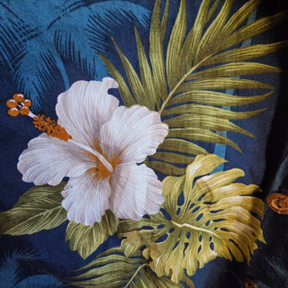 Pacific Legend Apparel | Hibiscus Floral Button Up (XL)